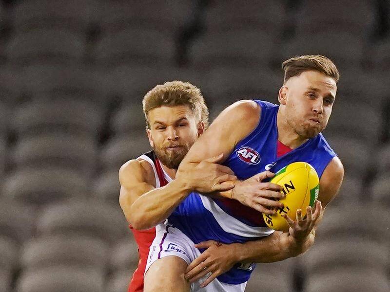 Western Bulldogs will challenge the one-match AFL ban handed out to defender Hayden Crozier (r).