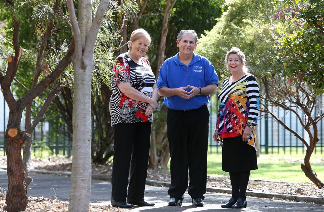 Corrimal Chamber of Commerce president Paul Boultwood with Corrimal Citizen of the Year nominees Valerie Hussain, left, and Stephanie Privett-Nelson. Picture: KIRK GILMOUR