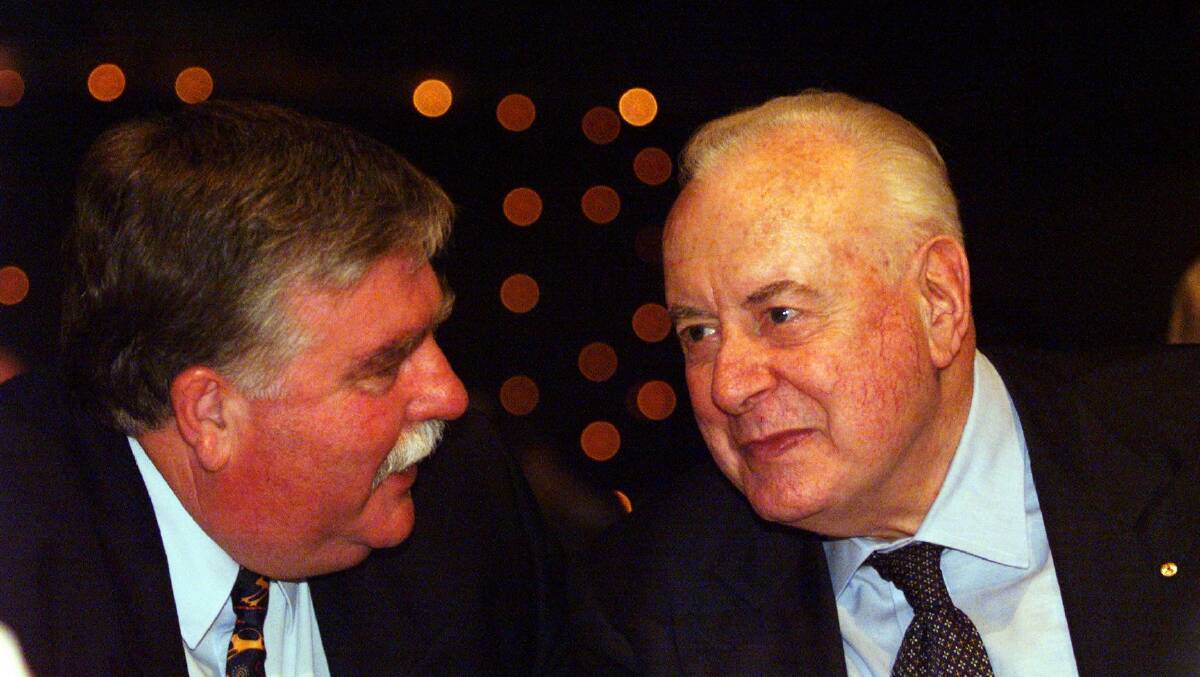 Gough with former Wollongong lord mayor David Campbell at a reconciliation dinner at the Wollongong Entertainment Centre. 