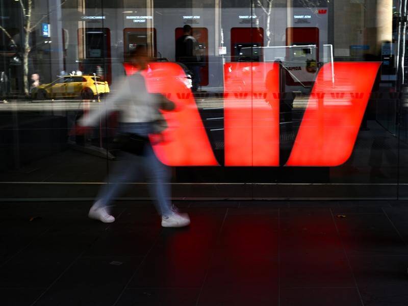 Westpac is pushing back against criticism of regional closures, saying it's a commercial decision. (Joel Carrett/AAP PHOTOS)