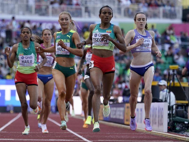 Jessica Hull (2nd left) has tested positive for COVID at the world championships. (AP PHOTO)