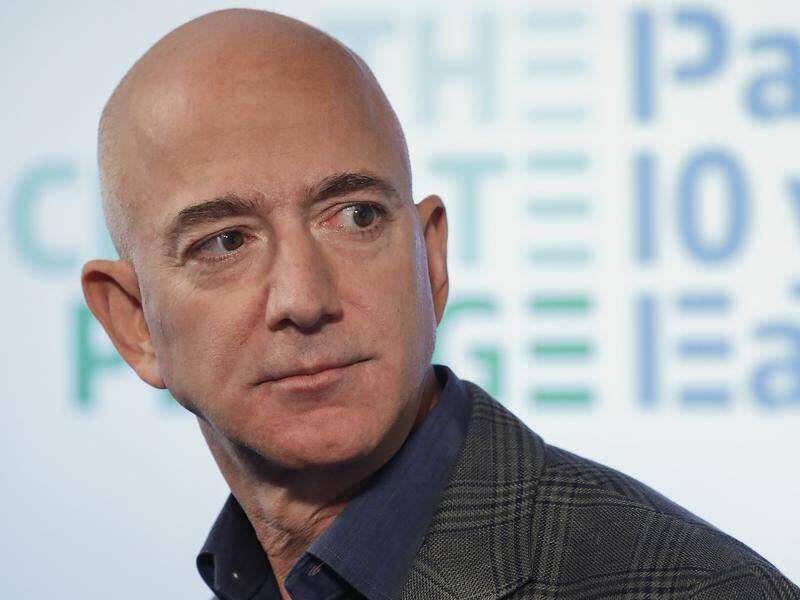 The Twitter account of the world's richest man,.Amazon CEO Jeff Bezos, was hit by bitcoin scammers.