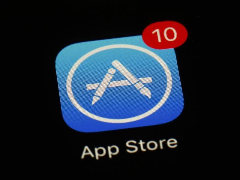 Apple and Google have too much power as gatekeepers over their popular app stores, the ACCC says.