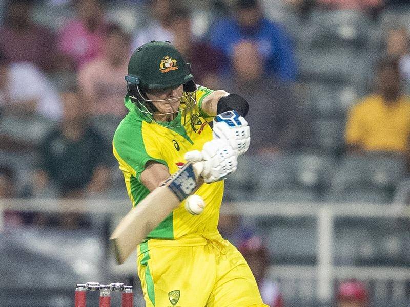 Steve Smith struck 45 from 32 balls in Australia's score of 6-196 against South Africa.