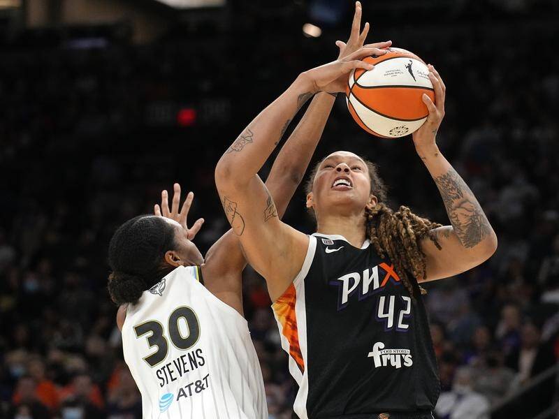 Centre Brittney Griner has starred for the Phoenix Mercury in game two of the WNBA Finals.
