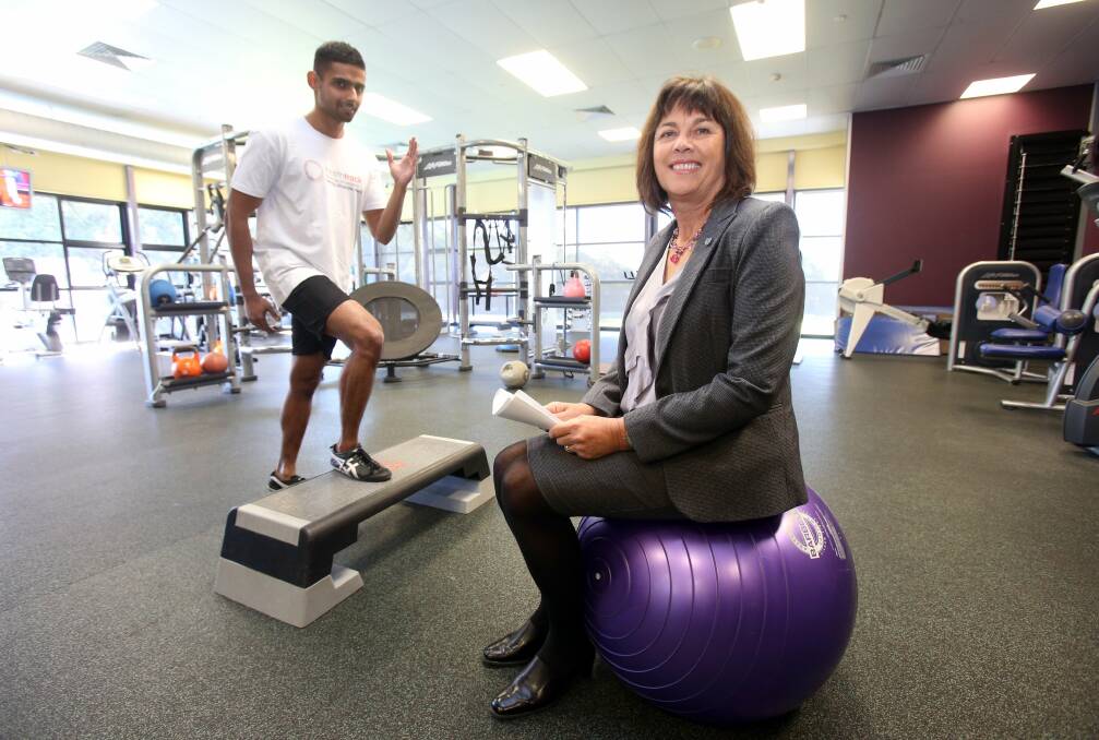 Seeking participants: University of Wollongong Professor Linda Tapsell with student Clifford Lewis at the launch of a new weight loss trial. Picture: ROBERT PEET