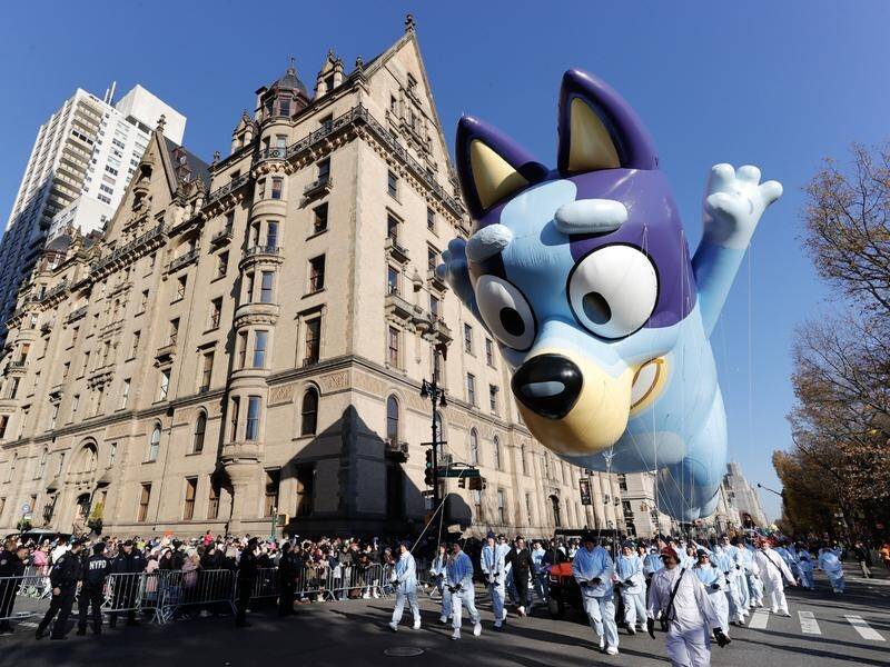 The Bluey balloon float has made its Thanksgiving parade debut in New York. (EPA PHOTO)