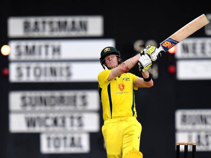 Steve Smith scored 91no before bad light ended a practice game between Australia and New Zealand.
