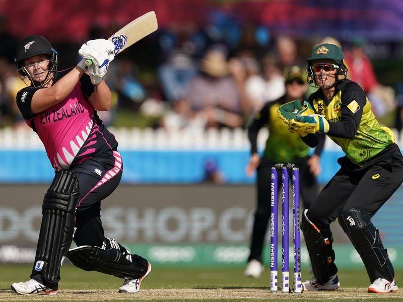 Kiwi star Rachel Priest blasted 107no to lead Hobart to a 63-run WBBL win over the Melbourne Stars.