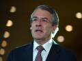 Mark Dreyfus flagged a "comprehensive agenda" at a meeting of Australia's attorneys-general. (Mick Tsikas/AAP PHOTOS)