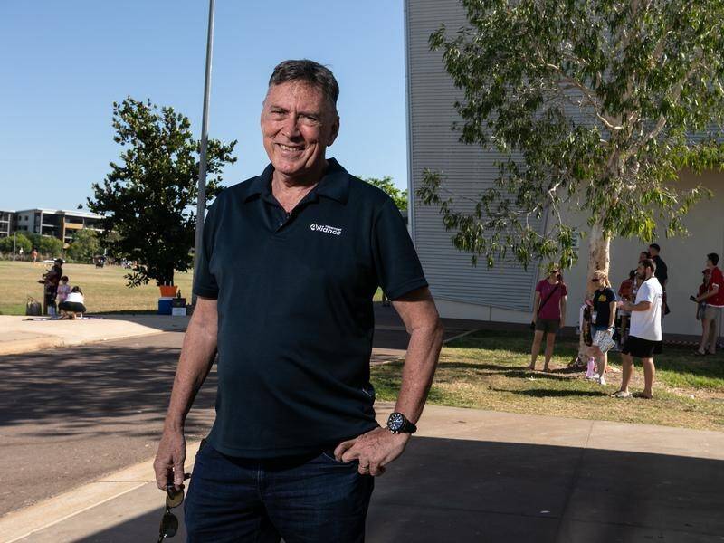 Territory Alliance leader Terry Mills is facing an early swing against him in the NT election.