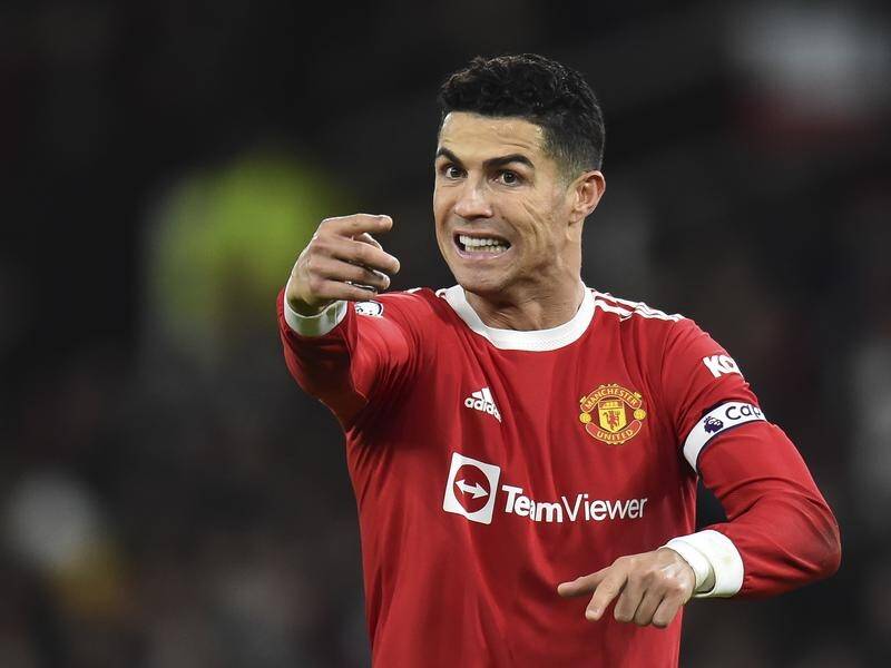 Cristiano Ronaldo says finishing out of the top three would be uacceptable for Manchester United.