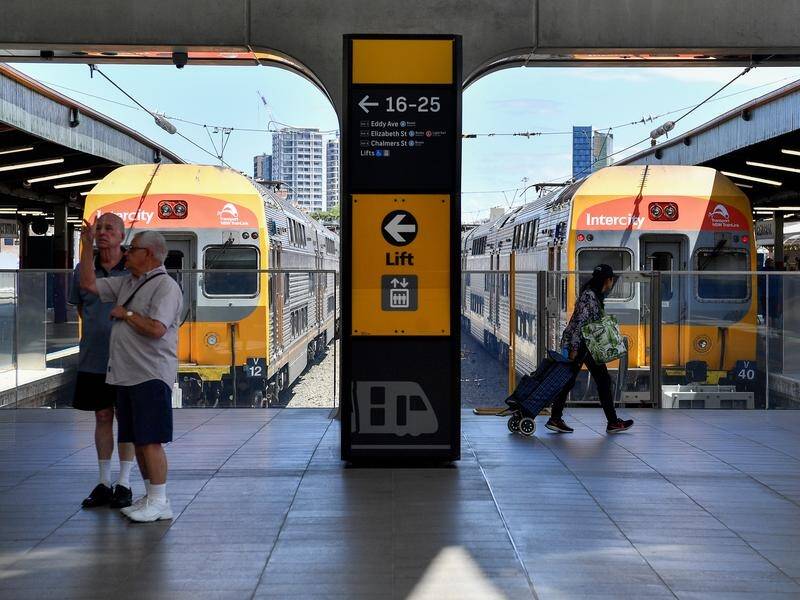 A review has found Sydney's beleaguered rail system needs immediate repairs. (Bianca De Marchi/AAP PHOTOS)