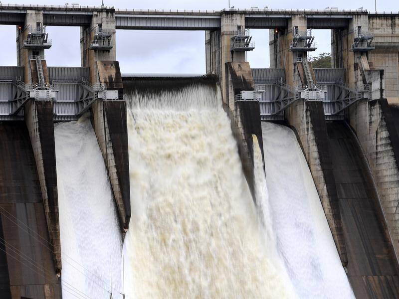 The Warragamba Dam has spilled the equivalent of half of Sydney Harbour since Saturday. (Dan Himbrechts/AAP PHOTOS)