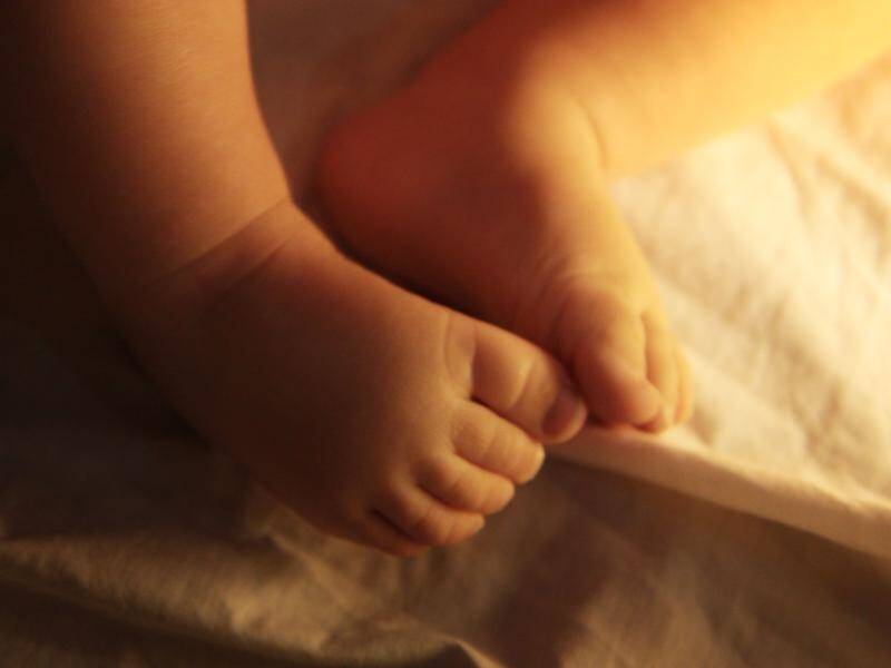 Medical groups have warned against the spinal manipulation of babies.