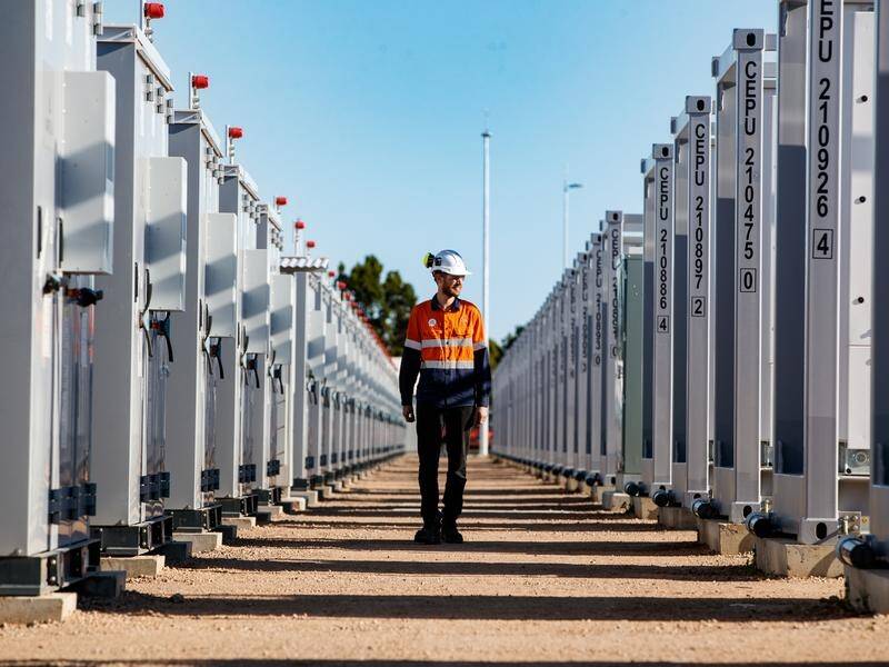 New supply will help Australia's energy grids cope with peak demand during a predicted hot summer. (Matt Turner/AAP PHOTOS)