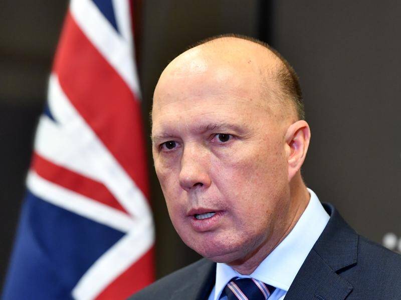 Home Affairs minister Peter Dutton says asylum seekers are coming from Sri Lanka by boat.