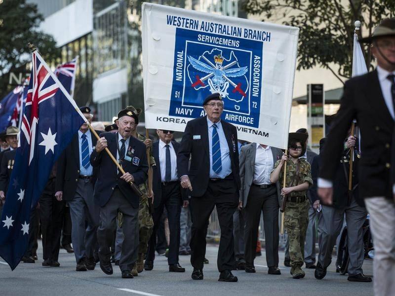 Bill Shorten has promised a Labor government will do more to honour the country's war veterans.