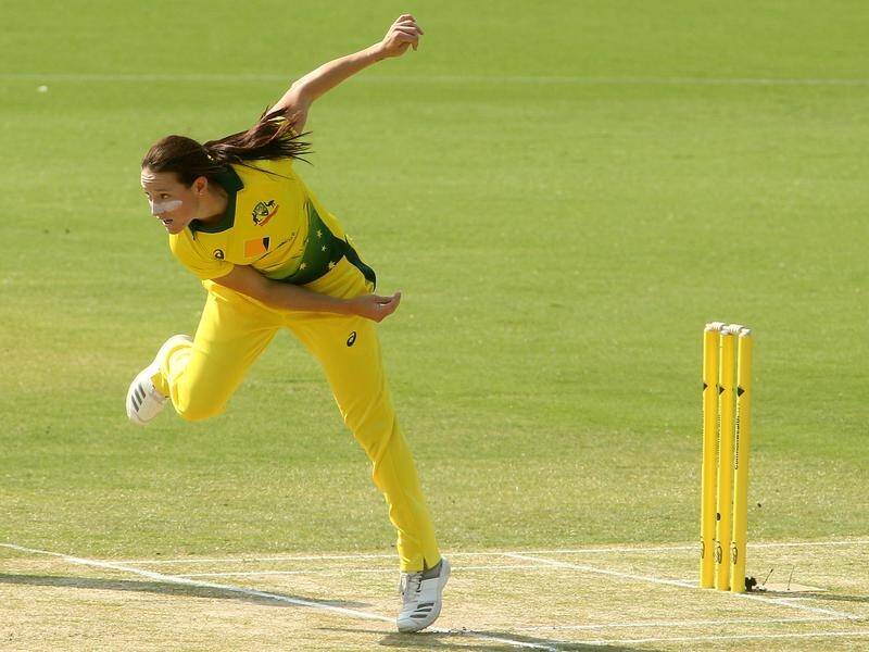 Australia's Megan Schutt heads into the Women's T20 World Cup ranked the world's No.1 bowler.