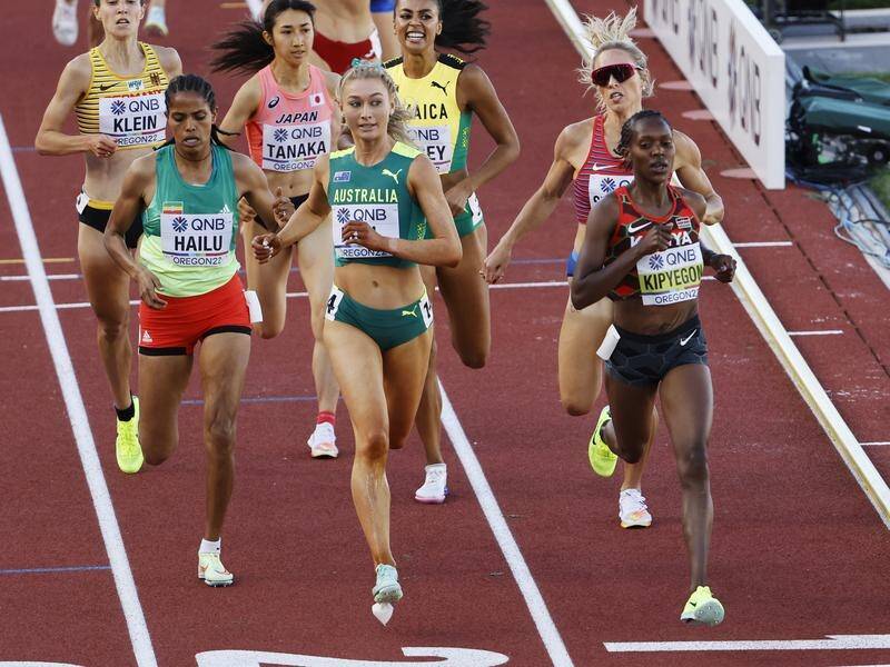 ON TRACK: Jessica Hull (centre) cruises into the women's 1500m final at the world championships in Eugene.