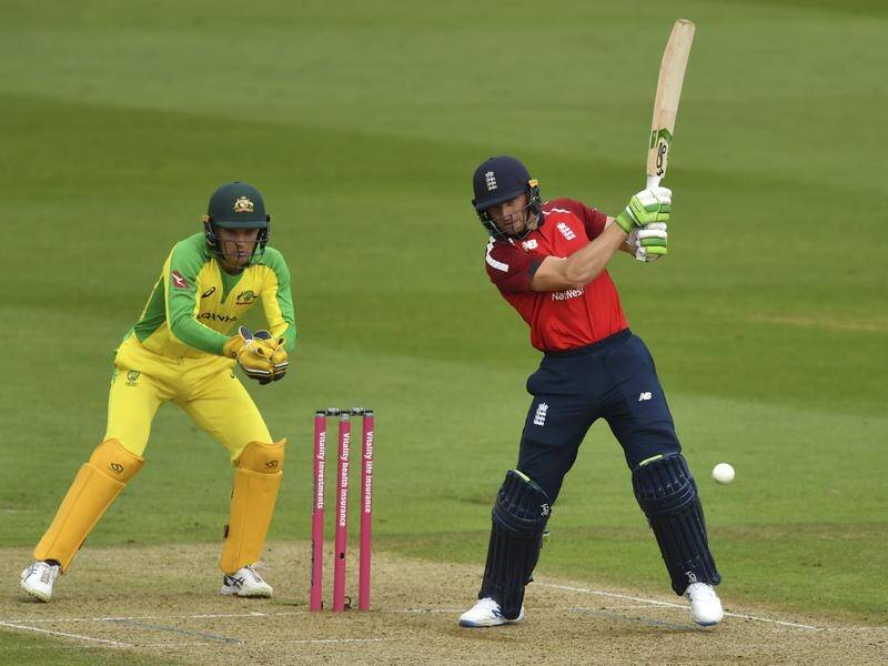 England's Jos Buttler spearheaded his side's successful run chase with an unbeaten 77.
