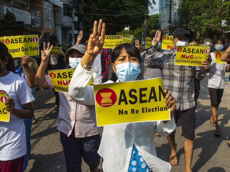 Anti-coup protesters in Yangon have urged ASEAN not to meet with Myanmar's military rulers.