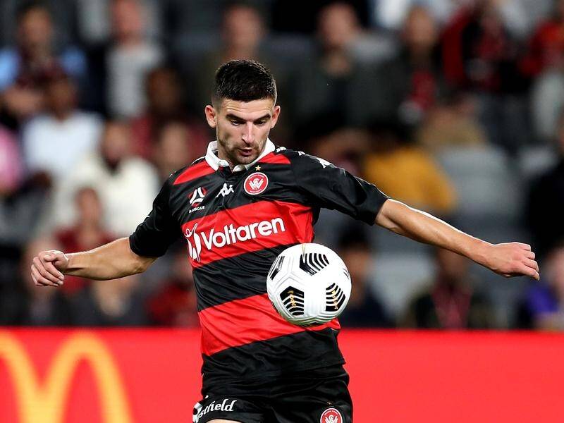 Wanderers' Steven Ugarkovic enjoyed an impressive 40 minutes when he came off the bench.
