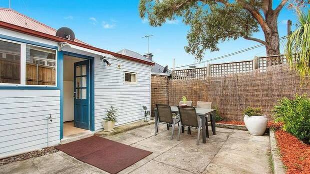 Sydney rent rising: The median house rent has risen by 2 per cent to $500 a week. Photo: Antony Lawes