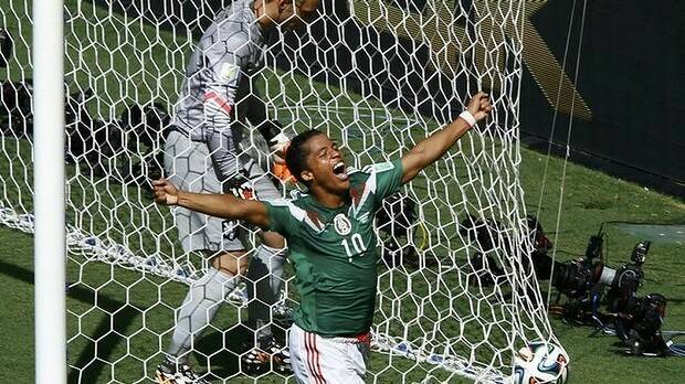 Mexico's Giovani Dos Santos fired Mexico into the lead. Photo: Reuters
