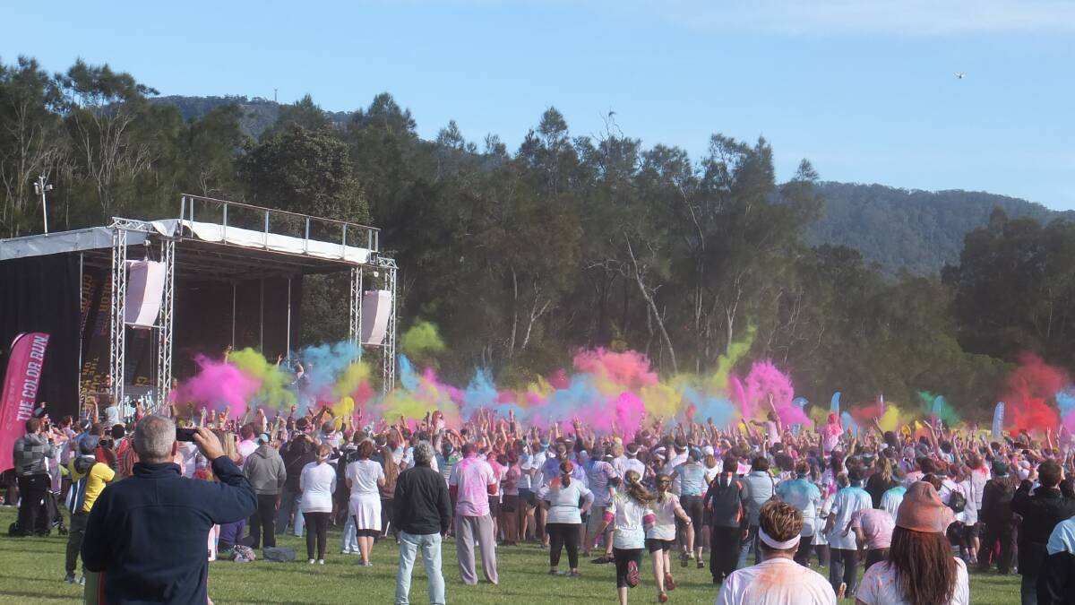 Splashes of colour at the Festival Finish. Submitted by reader Alex Spillett.