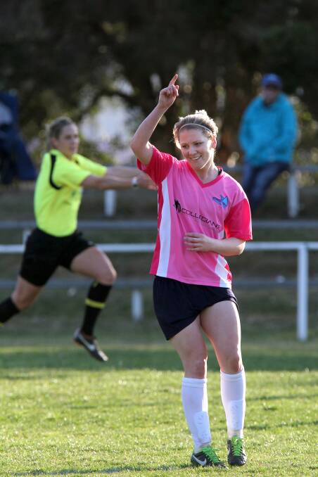 Caitlin Cooper scored two goals in Illawarra's 6-1 hiding of North West Sydney in Sunday's Preseason Cup final.