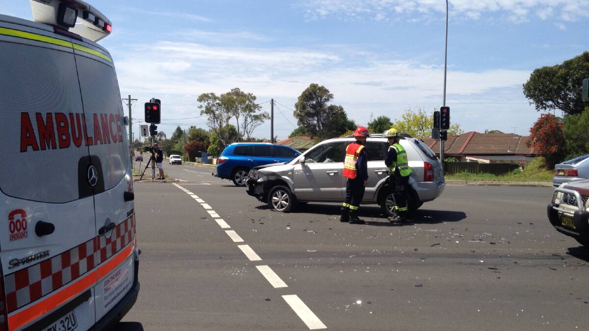 Two car accident on the intersection of Rothery Street and Memorial Drive Corrimal. Picture: ANDY ZAKELI