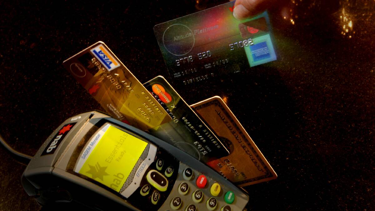 Woonona woman in custody over stolen credit card charges