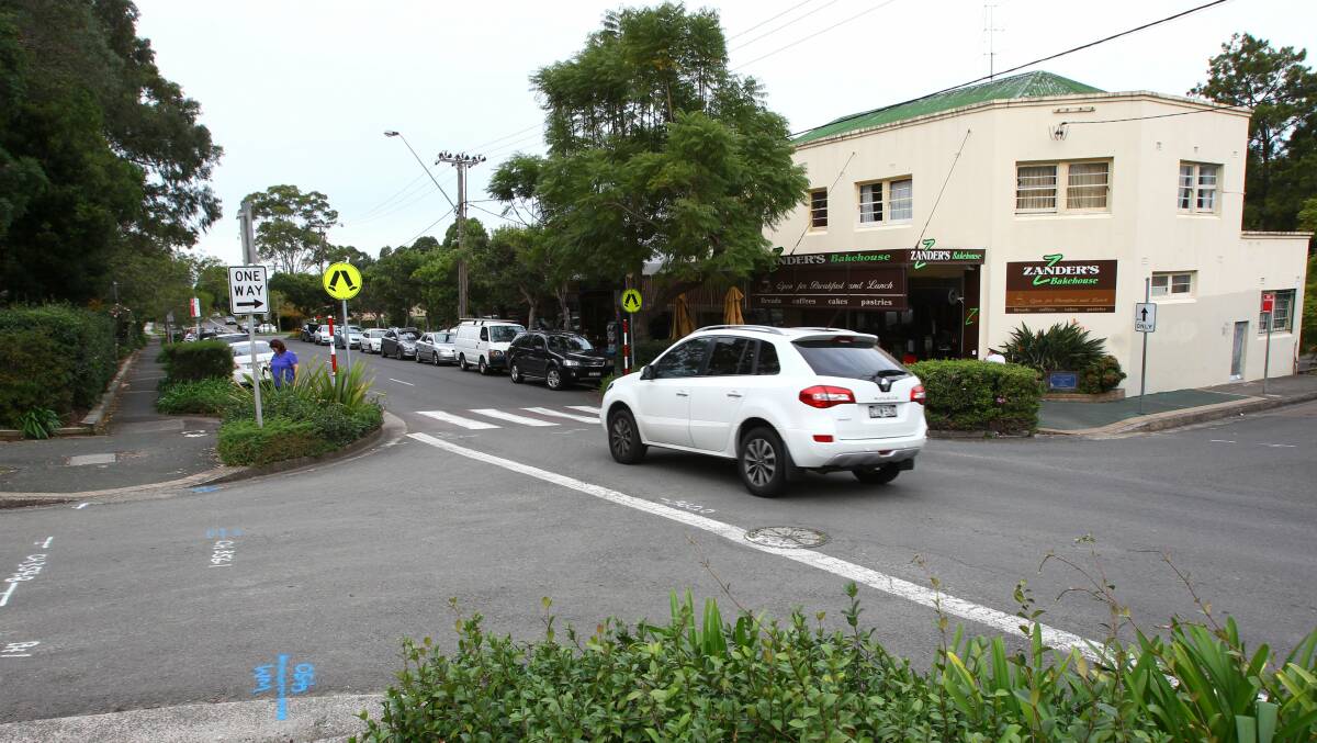 Wollongong council has been forced to make a clarification over the proposed Keiraville-Gwynneville traffic study.