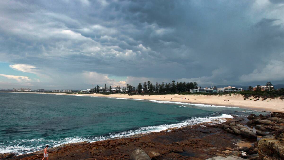 A storm brews over Wollongong City Beach on March 7. Picture: ORLANDO CHIODO