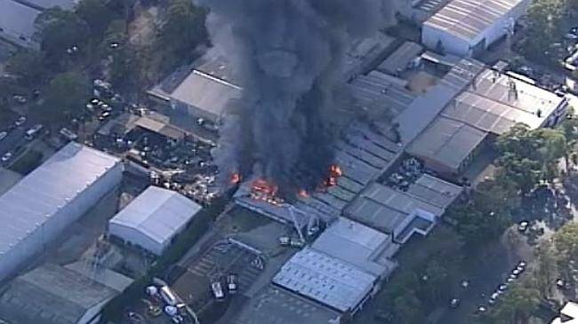 An aerial photo of the massive blaze at Smithfield Source: TWITTER @9NewsSyd.