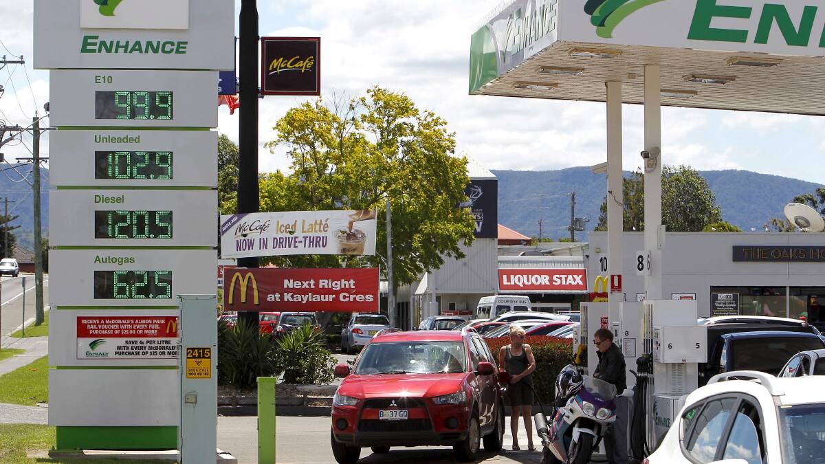On Wednesday, the Enhance petrol station at Albion Park was selling E10 fuel at 99.9¢ a litre. Picture. ANDY ZAKELI