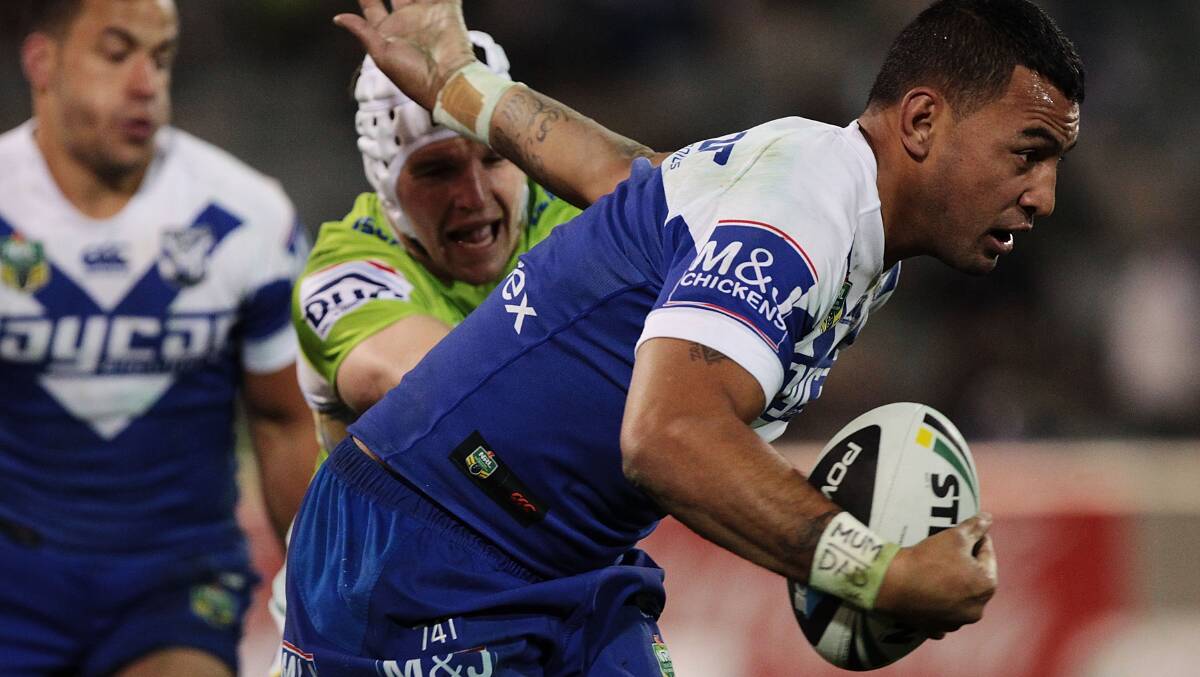 Krisnan Inu on the attack for the Bulldogs against Canberra on Friday night. Picture: GETTY IMAGES
