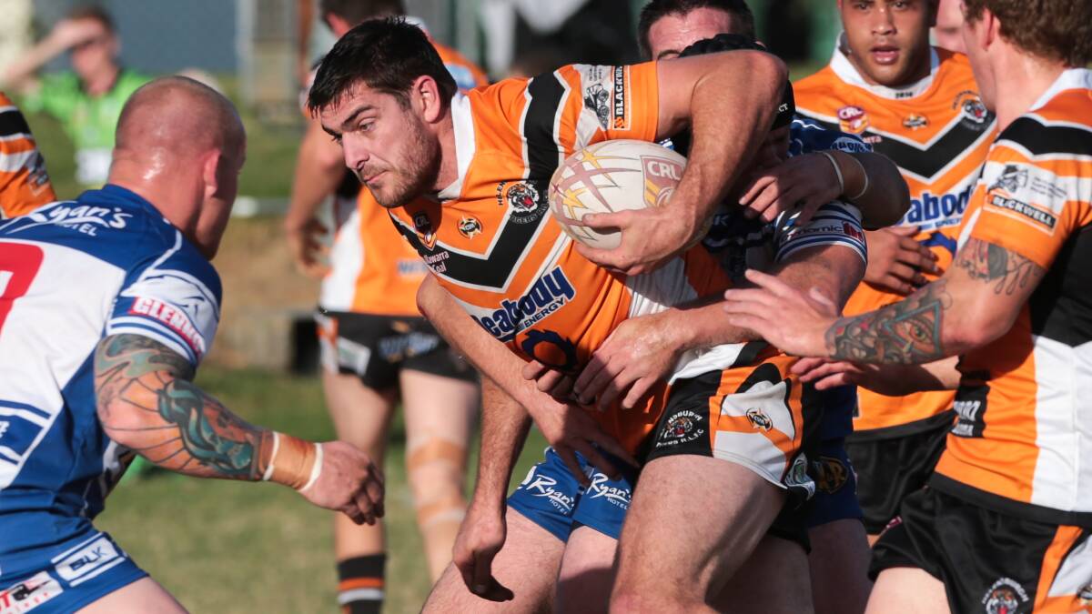 Helensburgh's Steve McCallum takes on Thirroul in a regular season match this year. Picture: ADAM McLEAN
