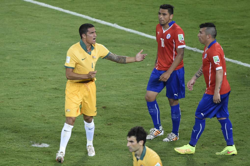 Tim Cahill appeals towards the referee. Picture: AFP