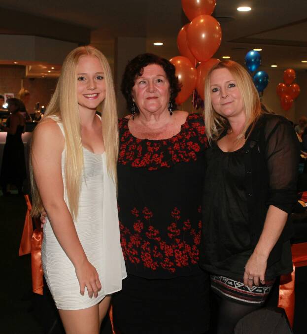 Emerald Paterson, Janice Wallace and Helen Wallace at Wests Leagues Club.