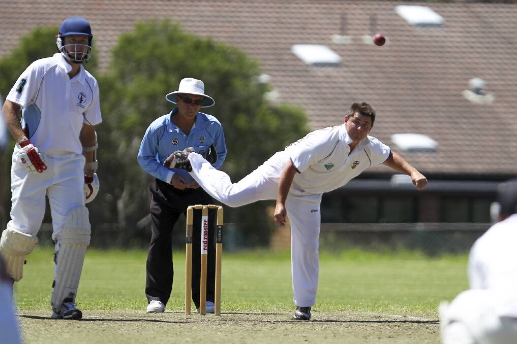 Semi-final bound: Kiama skipper Matt O'Brien sends down a delivery during the important home win over Kookas. The third-placed Kiama host Albion Park in round 10 in South Coast cricket. Picture: DAVID HALL
