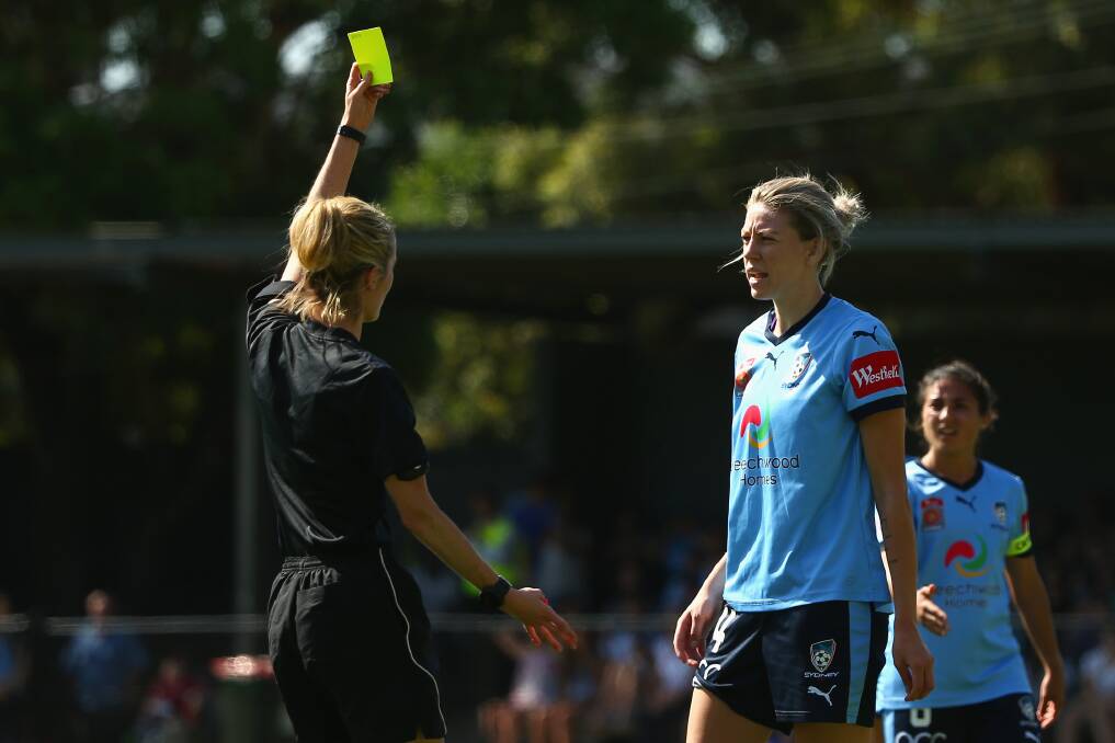 Ref: Katie Patterson W-League match yellow card moment. Pic: Mark Kolbe/Getty Images.

