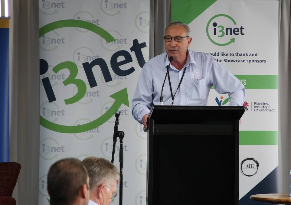 Thank you: Illawarra Innovative Industry Network (i3net) chair Emilio Salucci thanks visiting delegates and local industry for a successful Illawarra Industry Showcase. Picture: Greg Ellis. 