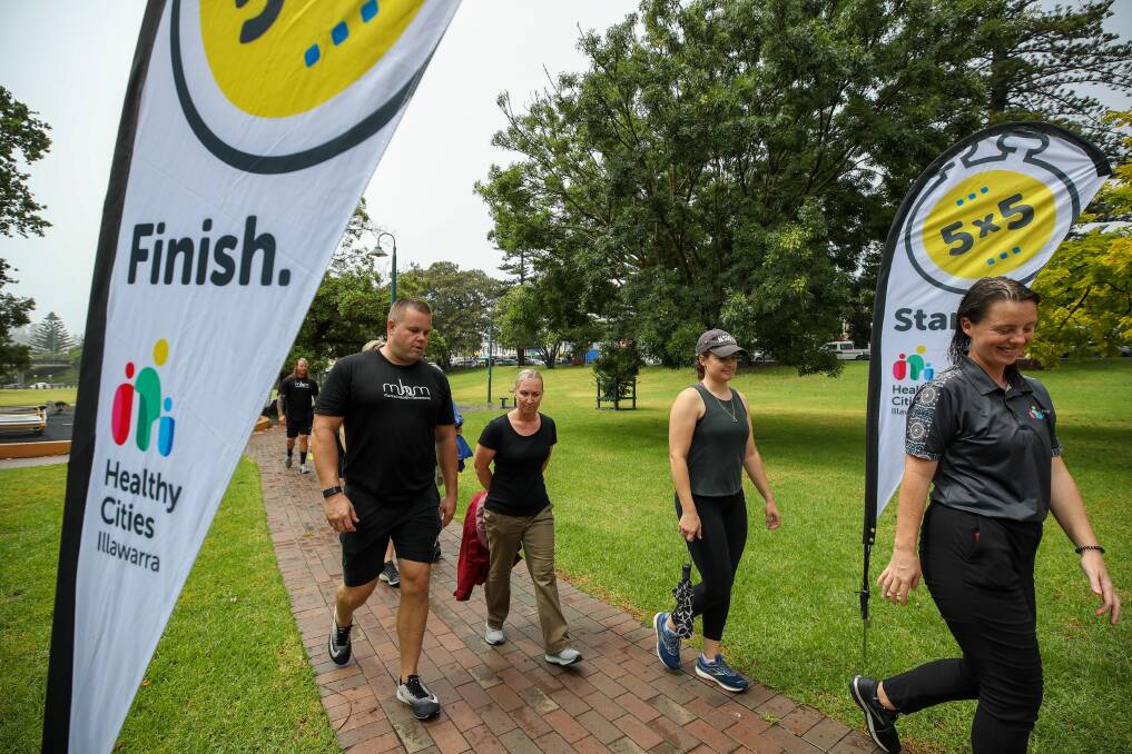 Mindfulness: Mental Health Movement's Dan Hunt and Jessica Seymour, of Healthy Cities, complete the Kiama 5 X 5 Walk for mental health. Picture: Adam McLean