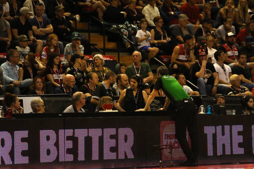 Shot clock fail: Play stops for 10 minutes during important NBL game. Picture: Sylvia Liber
