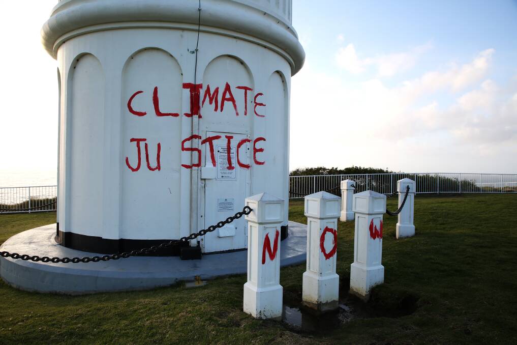 Wollongong lighthouse vandalism 'no way to protest'