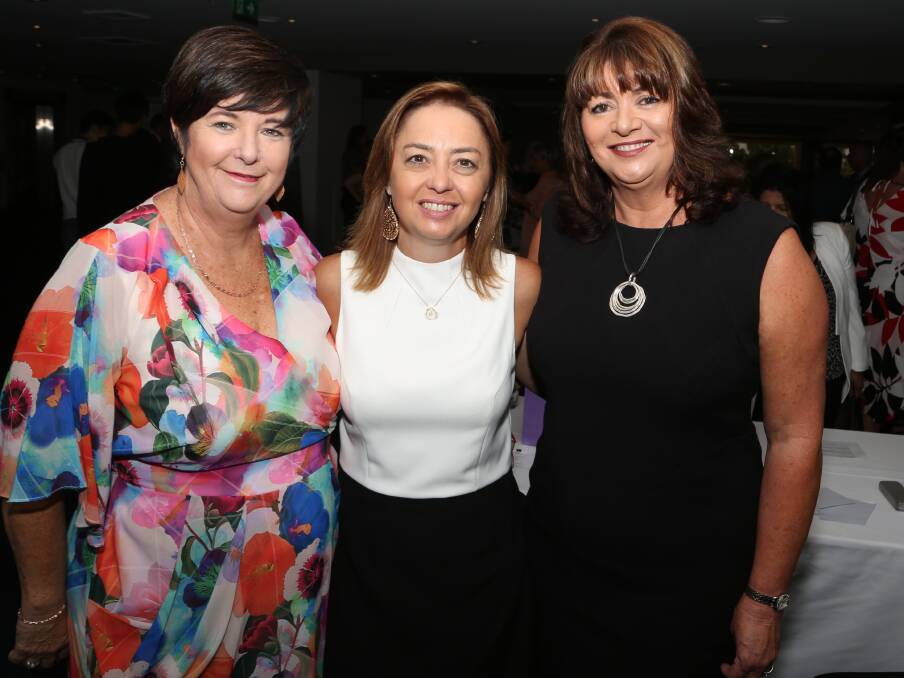 Making connections: Jenny Hirst, Narelle Hawken and Virginia Wren at the first IWIB lunch of 2017. Picture: Greg Ellis.

