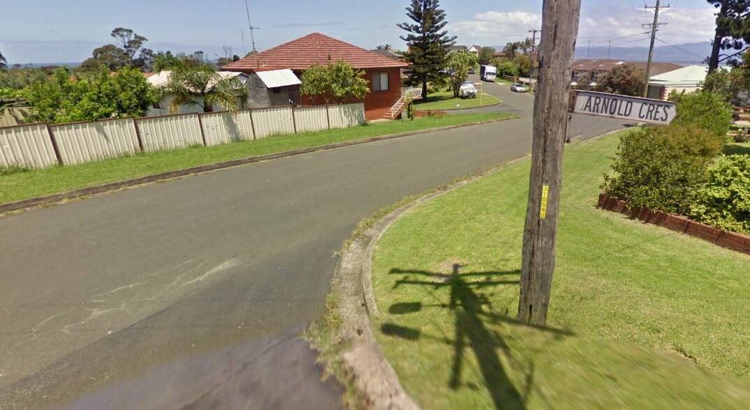 The intersection of Kingsley Drive and Arnold Crescent, Lake Heights. Picture: Google Maps