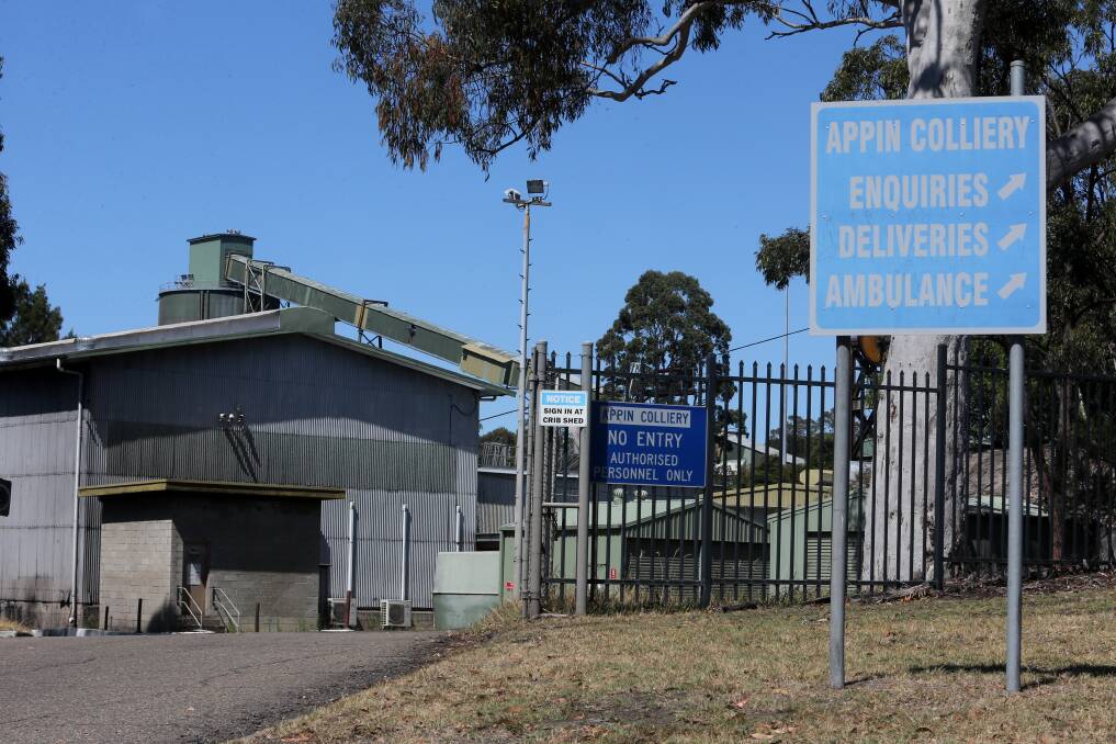 South32 locks out workers at Appin coal mine